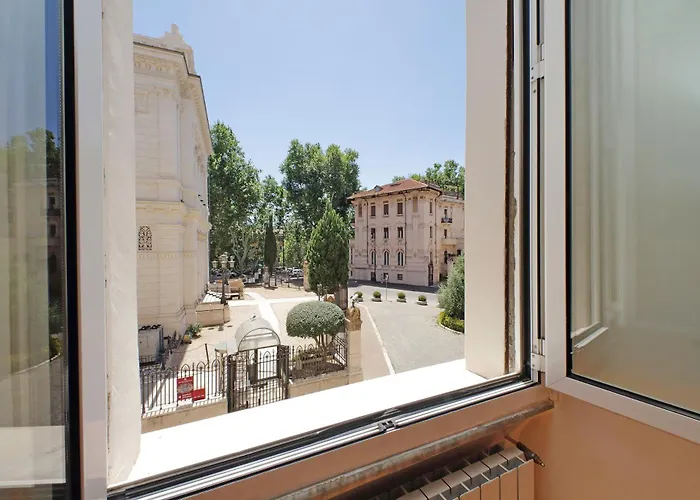 Apartment Luxury In The Ghetto's Heart
